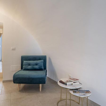 Suite La Scala Del Borgo Cisternino Exterior foto